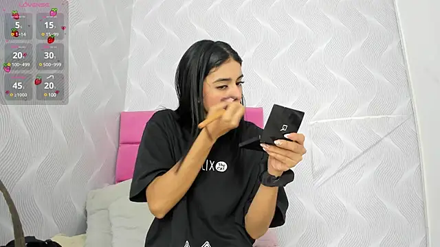 natalia aguirre1 online show from January 2025 12:31:01 PM