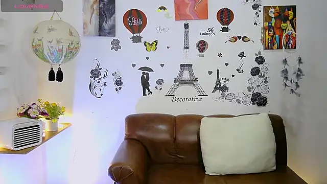 Snapshot of FernandaEloisa chatting on February 2025 12:57:02 PM FernandaEloisa online show from February 2025 12:57:02 PM