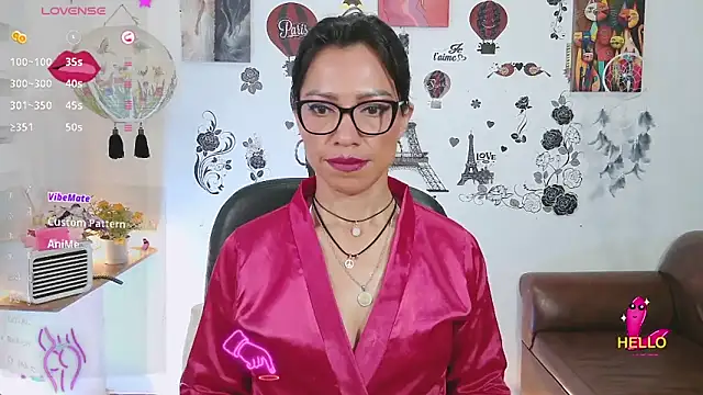 Snapshot of FernandaEloisa chatting on February 2025 12:50:01 PM FernandaEloisa online show from February 2025 12:50:01 PM