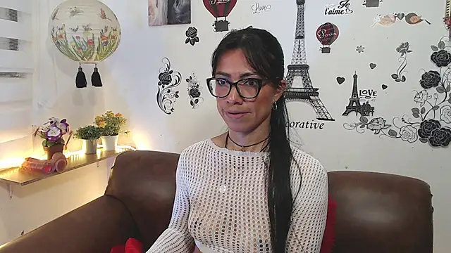 Snapshot of FernandaEloisa chatting on March 2025 08:49:01 PM FernandaEloisa online show from March 2025 08:49:01 PM