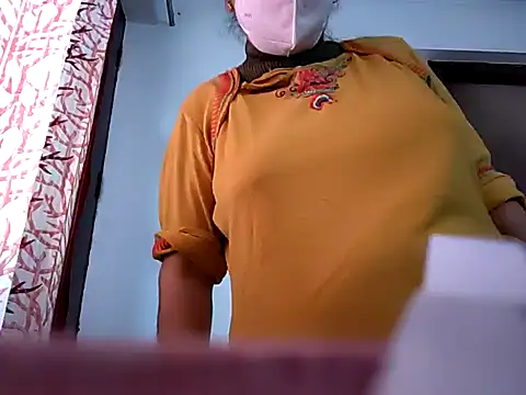 cutiecatty21 online show from December 2024 08:47:01 AM