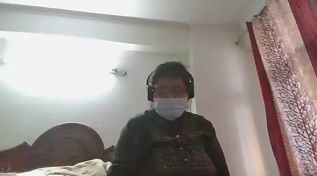 cutiecatty21 online show from February 2025 11:55:01 AM