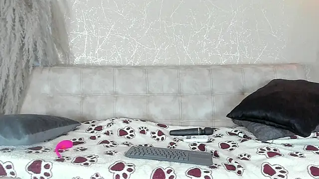 EmmaRossem online show from December 2024 10:53:01 PM