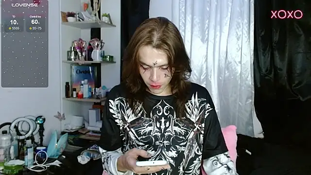 Snapshot of shun_sun chatting on December 2024 02:59:02 AM shun sun online show from December 2024 02:59:02 AM