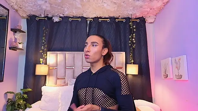 Snapshot of Nathan_Smith_ chatting on September 2025 07:28:01 PM Nathan Smith online show from September 2025 07:28:01 PM