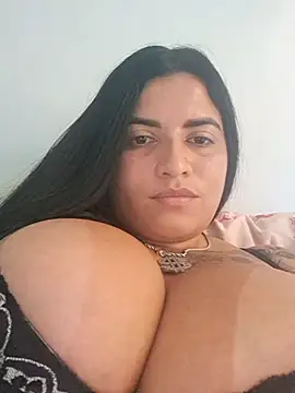 Patymunizz online show from September 2025 04:20:02 PM