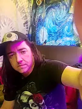 Snapshot of Boo-boo_kittyfux chatting on December 2024 07:11:02 PM Boo-boo kittyfux online show from December 2024 07:11:02 PM