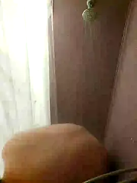 Snapshot of Boo-boo_kittyfux chatting on December 2024 06:24:02 AM Boo-boo kittyfux online show from December 2024 06:24:02 AM