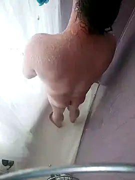 Snapshot of Boo-boo_kittyfux chatting on February 2025 03:41:02 PM Boo-boo kittyfux online show from February 2025 03:41:02 PM