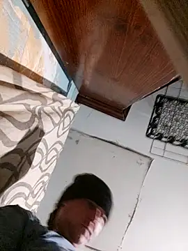 Snapshot of Boo-boo_kittyfux chatting on November 2025 07:40:01 AM Boo-boo kittyfux online show from November 2025 07:40:01 AM