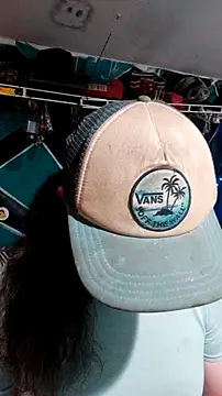 Boo-boo kittyfux online show from December 2025 11:49:02 AM