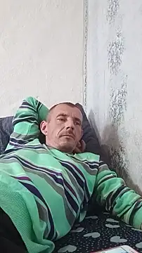 MachoXRallph online show from October 2025 12:13:02 PM