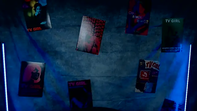 Snapshot of MademoiselleCl chatting on October 2025 06:33:01 AM MademoiselleCl online show from October 2025 06:33:01 AM