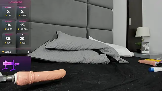 Lizz Luna online show from February 2025 02:02:01 PM