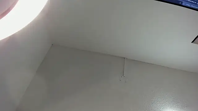 Lizz Luna online show from October 2025 01:41:02 PM