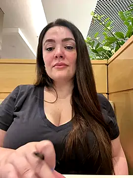 Sophie Eaton online show from October 2025 08:28:01 PM