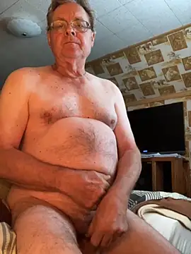 Snapshot of Tonybaloney1972 chatting on October 2025 02:14:02 PM Tonybaloney1972 online show from October 2025 02:14:02 PM