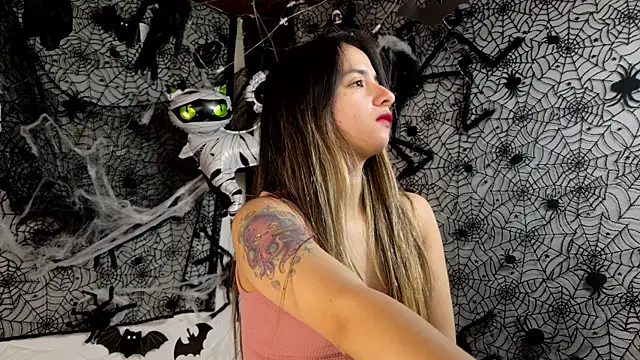 julietta   jackson online show from October 2025 08:18:01 PM