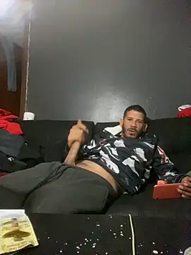 Snapshot of Chico_Bellaco chatting on October 2025 03:06:02 AM Chico Bellaco online show from October 2025 03:06:02 AM