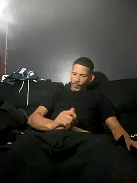 Snapshot of Chico_Bellaco chatting on October 2025 04:38:01 AM Chico Bellaco online show from October 2025 04:38:01 AM