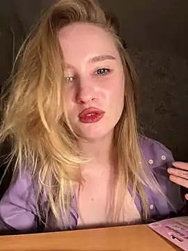 Snapshot of saint_cat25 chatting on November 2025 05:57:02 PM saint cat25 online show from November 2025 05:57:02 PM