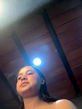 Snapshot of MollySanders___ chatting on October 2025 11:29:02 PM MollySanders online show from October 2025 11:29:02 PM