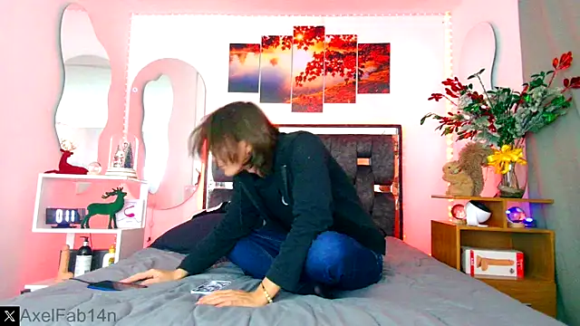 Alex and Fabian online show from December 2024 06:35:01 PM