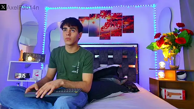 Alex and Fabian online show from January 2025 06:27:01 PM