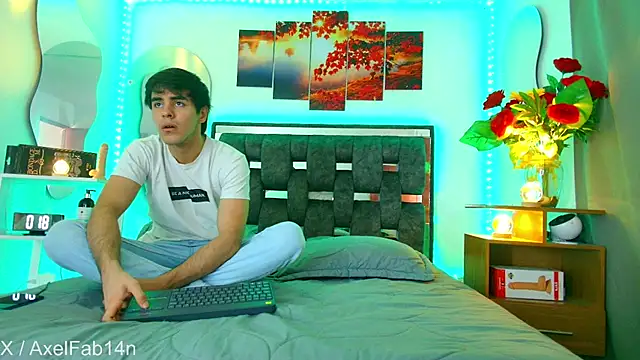 Alex and Fabian online show from March 2025 06:37:01 PM