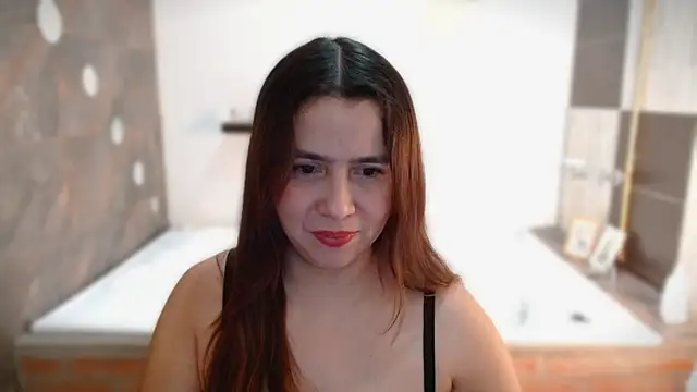 Heidy Wells online show from September 2025 12:43:02 PM