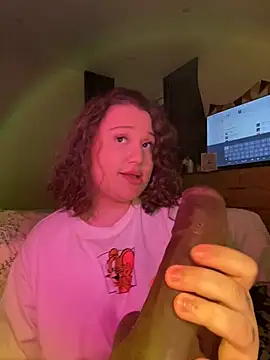 Snapshot of DaisyBooom chatting on March 2025 06:56:01 PM DaisyBooom online show from March 2025 06:56:01 PM