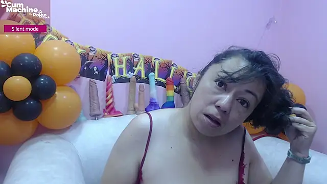 Snapshot of Drool_Sucker chatting on October 2025 12:28:02 PM Drool Sucker online show from October 2025 12:28:02 PM