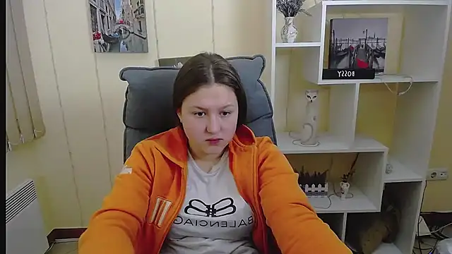  sofi smile online show from February 2025 03:44:02 AM
