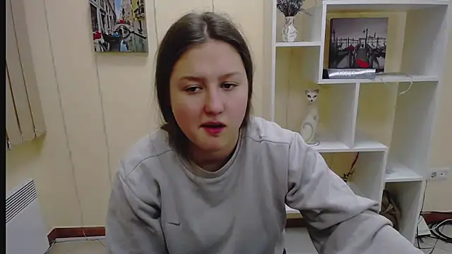  sofi smile online show from February 2025 07:38:02 PM