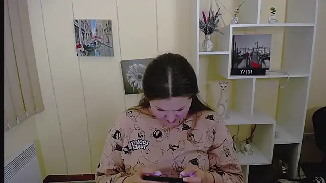  sofi smile online show from March 2025 10:10:02 PM