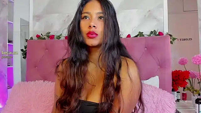 AnnaQueen  online show from October 2025 05:36:02 PM