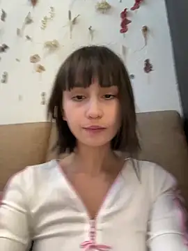 Snapshot of bigbabykiki chatting on February 2025 06:44:02 AM bigbabykiki online show from February 2025 06:44:02 AM