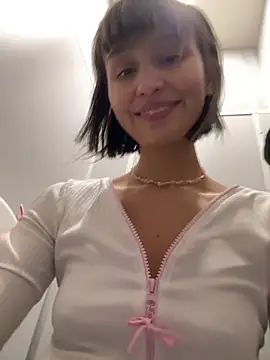 Snapshot of bigbabykiki chatting on February 2025 08:17:02 AM bigbabykiki online show from February 2025 08:17:02 AM