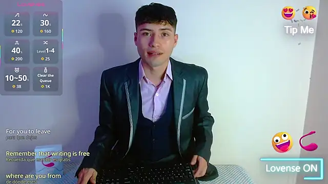 nolanjay  online show from October 2025 09:44:02 PM