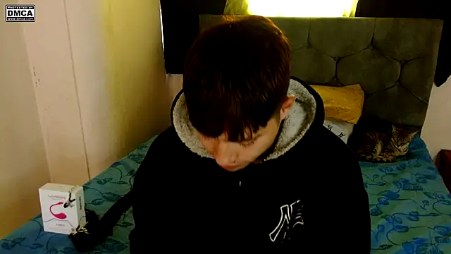 nolanjay  online show from November 2025 02:40:02 PM