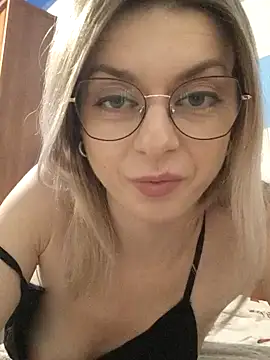 Butterfly Lily online show from January 2025 01:14:02 PM