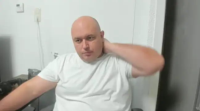 BigromeoXX online show from December 2024 03:09:02 PM