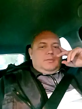 BigromeoXX online show from November 2025 04:18:02 PM