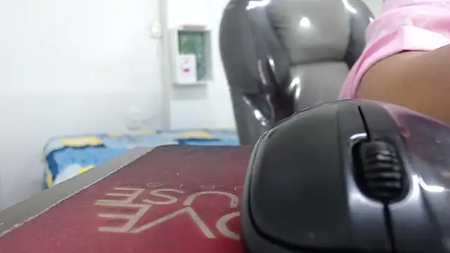 sexy lady 0 online show from February 2025 03:45:02 PM