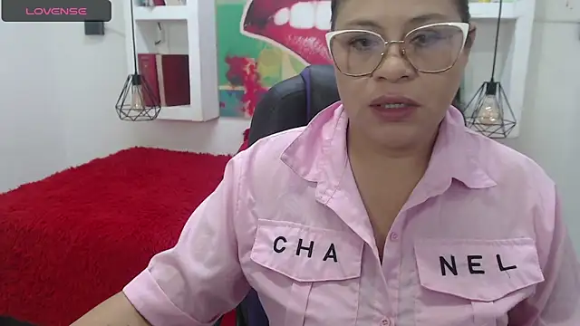 sexy lady 0 online show from October 2025 11:20:02 AM