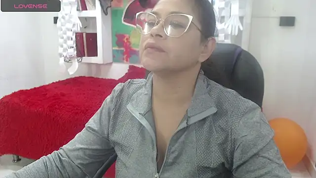 sexy lady 0 online show from October 2025 12:28:02 PM