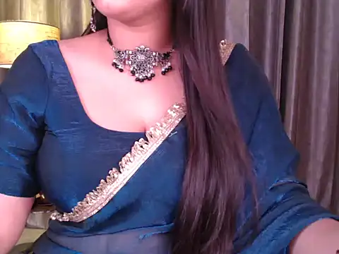 Sexy Myra18 online show from October 2025 04:55:01 AM