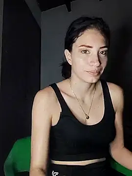 aurelialux online show from December 2024 09:22:01 PM