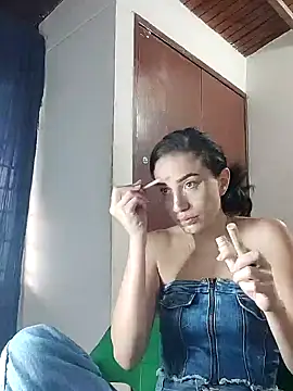 aurelialux online show from December 2024 10:03:01 PM