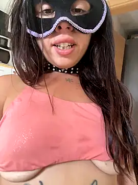 Sarettamiss online show from September 2025 04:12:01 PM